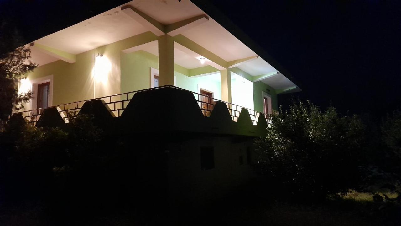 Cortina House Berat Appartement Kuçovë Buitenkant foto