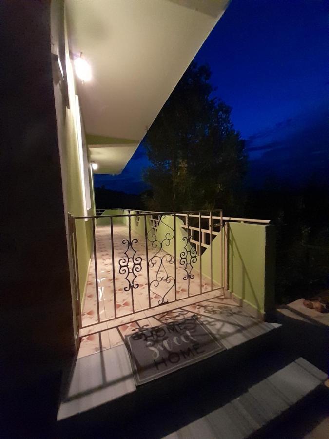Cortina House Berat Appartement Kuçovë Buitenkant foto