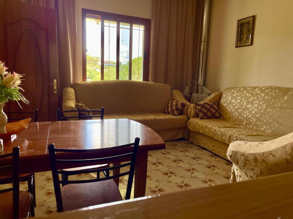 Cortina House Berat Appartement Kuçovë Buitenkant foto